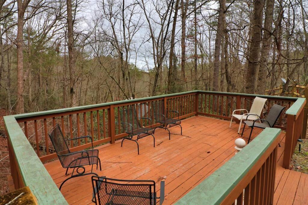 Cozy Cabin W/ Fireplace 3 Minutes To Helen! #2. Exterior photo