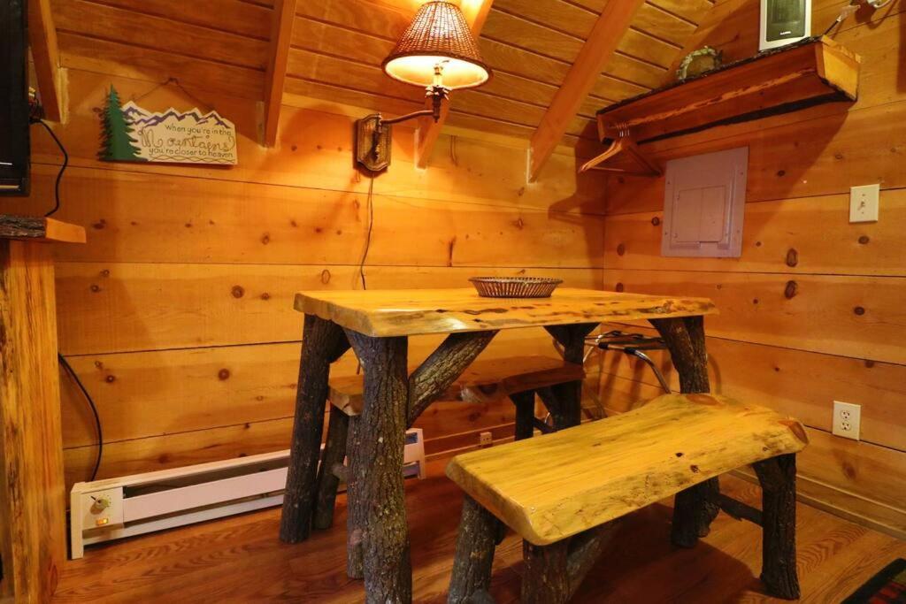 Cozy Cabin W/ Fireplace 3 Minutes To Helen! #2. Exterior photo